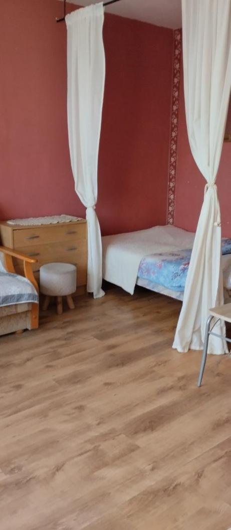 Apartament Z Baldachimem I Pieknym Widokiem Olsztyna Olsztyn  Eksteriør billede